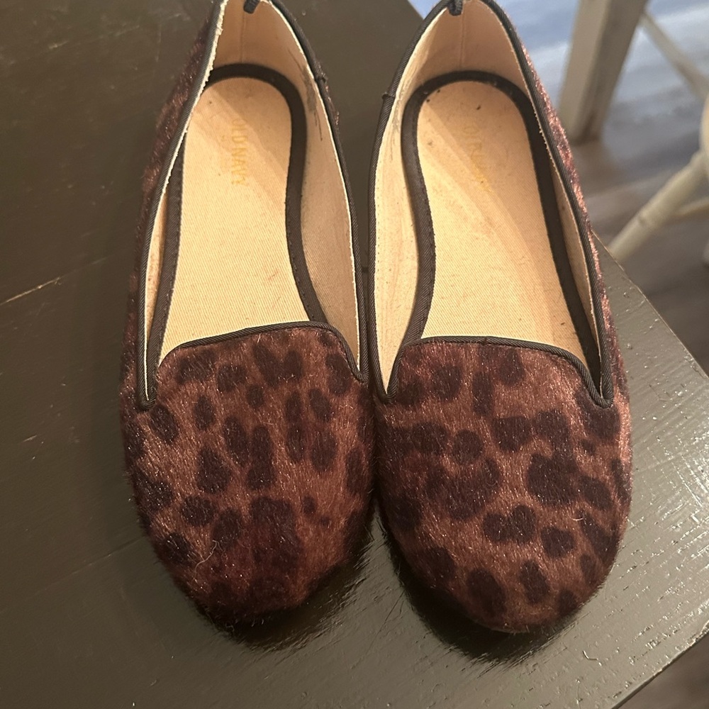 Old Navy Brown Leopard Print Flats